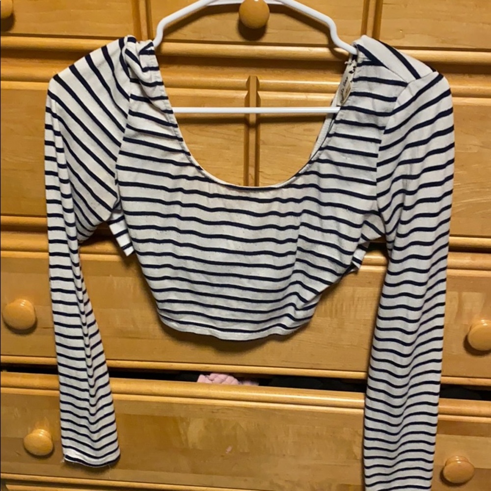Crop top cross back